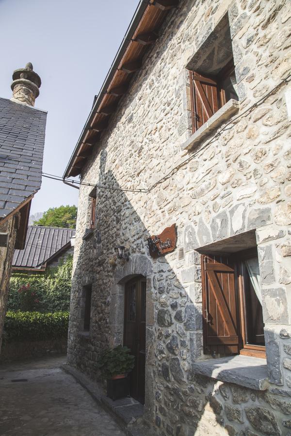 Apartamento La Borda de Garbi Piedrafita de Jaca Exterior foto